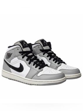 Nike Air Jordan 1 High-Top Sneakers White Black Gray Men Size 9 554724-092 2023